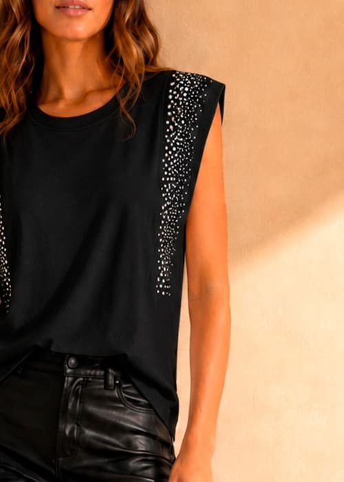 Remera Tachas Plata
