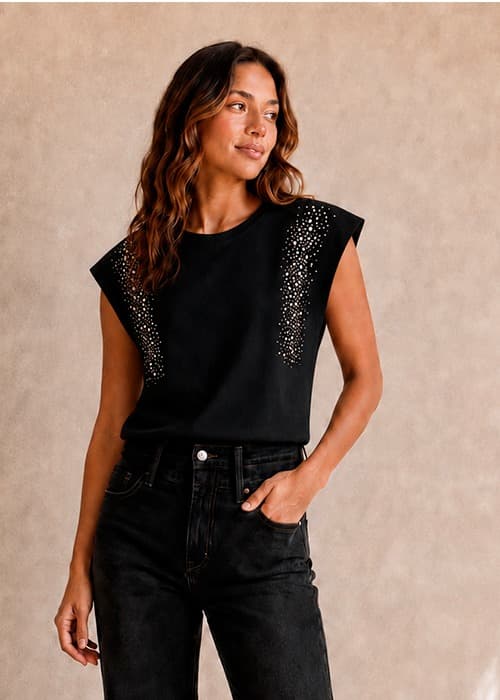 Remera Tachas Plata